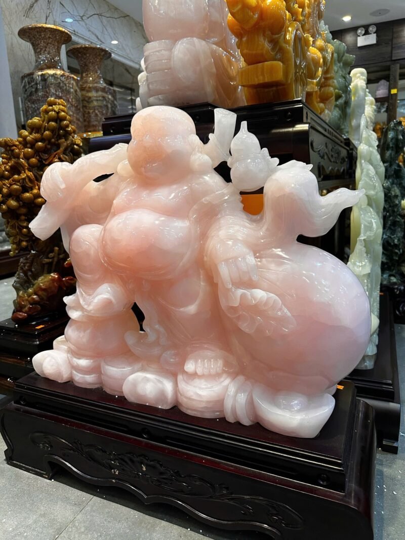 Tượng Thần Tài Di Lặc Ngọc Onyx Hồng – Thu Hút Tài Lộc & Bình An (Kích thước 68x53cm) - Ảnh 2
