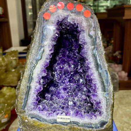 Động Thạch Anh Tím Tự Nhiên 10,64kg – Kích Thước 30x19cm