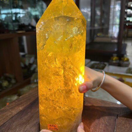 Trụ Tinh Thể Thạch Anh Vàng Tự Nhiên 4,4kg – Kích Thước 30x11cm